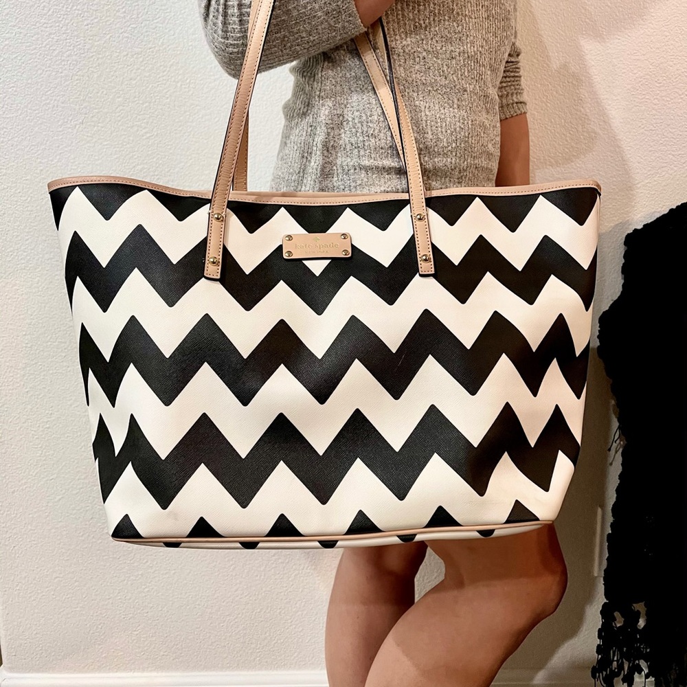 Kate Spade Chevron Tote Bag Black and White